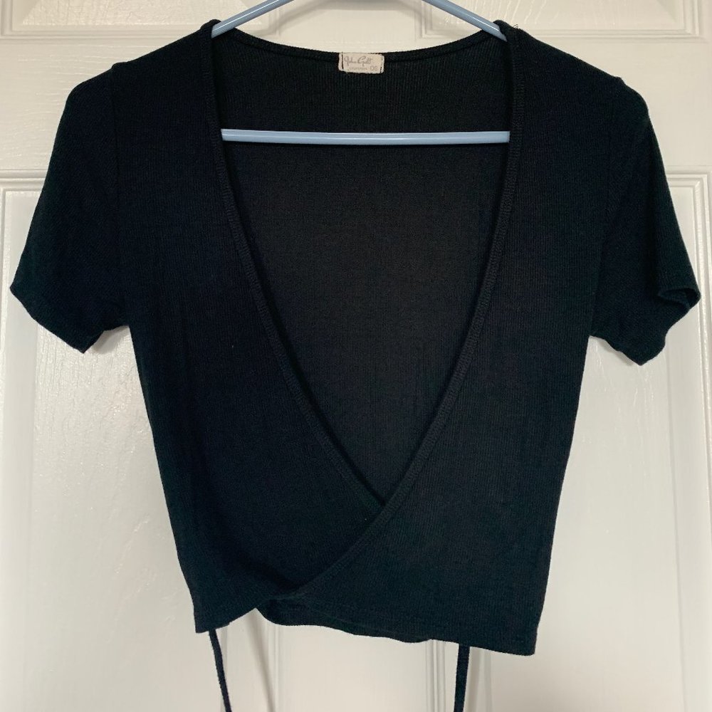 Black Tie Crop Top